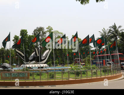 Dhaka, Bangladesh. 17th Apr, 2017. Bangladesh National flag waving in the wind on doyel chattar in Dhaka University. Alamy Live News Stock Photo