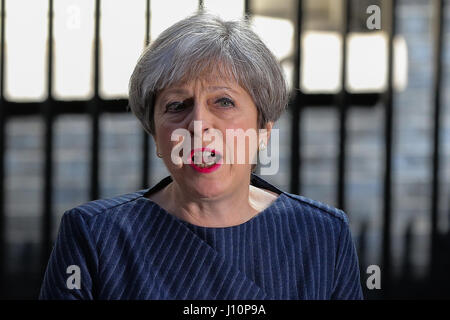 Downing Street. London, UK. 18th Apr, 2017. Prime Minister Theresa May calls a General Election for the United Kingdom, to be held on 8 June 2017. Credit: Dinendra Haria/Alamy Live News Stock Photo