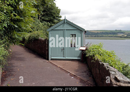 Dylan Thomas’ iconic Writing Shed overlooking the River Taf in Laugharne, Dyfed, Wales. Stock Photo