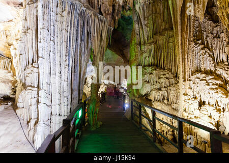 Ke Bang National Park, Phong Nha, Vietnam - march 9 2017: inside Paradise Cave (Thien Duong Cave) Stock Photo