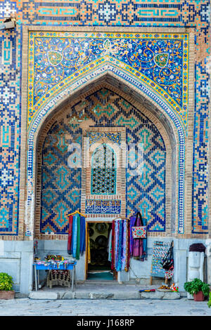 Entrance to the souvenir shop in the atrium of Samarkand Registan, Uzbekistan Stock Photo