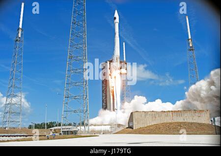 Cape Canaveral, Florida, USA. 21st Mar, 2017. The United Launch Alliance Delta V rocket with the Orbital ATK Cygnus pressurized cargo module lifts off from Space Launch Complex 41 at Cape Canaveral Air Force Station April 18, 2017 in Cape Canaveral, Florida. The rocket successfully launched carrying 7,600 pounds of supplies to the International Space Station in a flawless liftoff. Credit: Planetpix/Alamy Live News Stock Photo