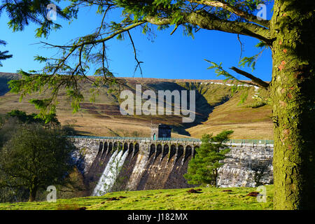 Dam on the Grwyne Fawr reservoir in the Black Mountains, Brecon Beacons national park, Wales Stock Photo