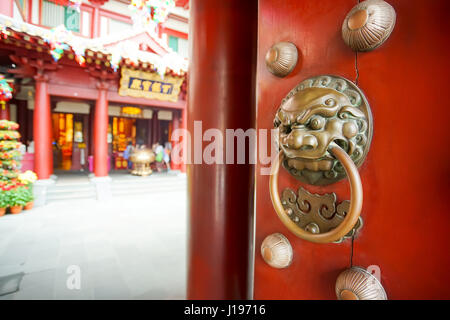 SINGAPORE, JAN 20 2017: The Chinese Buddhist temple Buddha Tooth Relic Temple located in the Chinatown district of Singapore. Stock Photo