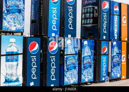 Fort Wayne - Circa April 2017: Pepsi and PepsiCo Vending Machines Awaiting Repair. Pepsi is one of the largest beverage producers in the world II Stock Photo