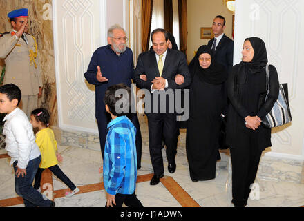 Cairo, Egypt. 19th Apr, 2017. Egyptian President Abdel Fattah al-Sisi, meets with the martyr Ahmed Salah Eddin Malik, in Cairo, Egypt, on April 19, 2017 Credit: Egyptian President Office/APA Images/ZUMA Wire/Alamy Live News Stock Photo