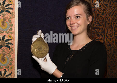 Mayfair,UK,19th April 2017.Photo call for Bonhams Indian and Islamic sale took place in New Bond Street,London. A RARE ANDALUSIAN BRASS ASTROLABE Islamic Spain, 13th Century, probably before 1238©Keith Larby/Alamy Live News Stock Photo