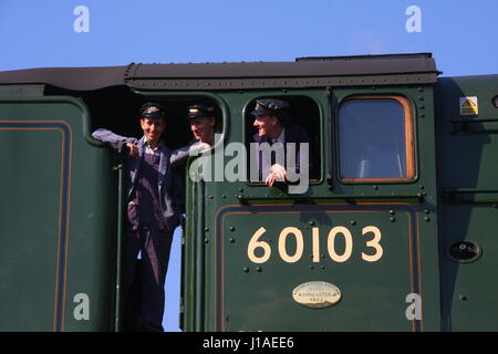 PORTRAIT OF FIRST EVER ALL-FEMALE FOOTPLATE CREW OF FLYING SCOTSMAN AT BLUEBELL RAILWAY IN APRIL 2017 Stock Photo
