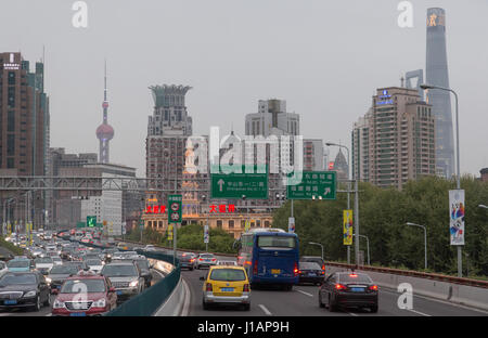 Shanghai, China. 19th Apr, 2017. View of a traffic jam in Shanghai, China, 19 April 2017. - NO WIRE SERVICE - Photo: Friso Gentsch/dpa/Alamy Live News Stock Photo