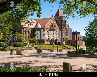 West Virginia University - Stewart Hall and buildings on the university campus, Morgantown, West Virginia, USA Stock Photo