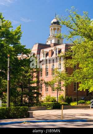 Chitwood Hall on campus of West Virginia University in Morgantown, West Virginia, USA Stock Photo