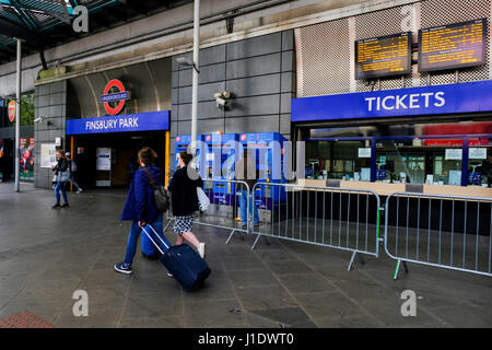 Finsbury Park station Stock Photo