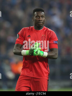 Gelsenkirchen, Germany. 20th Apr, 2017. UEFA Europa League, semifinals 2nd leg, FC Schalke 04 vs Ajax Amsterdam: Goalkeeper Andre Onana (Ajax). Credit: Juergen Schwarz/Alamy Live News Stock Photo