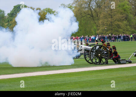 Queen’s Birthday Gun Salute, 21 April, 2017. Hyde Park, London UK. Members of the King’s Troop Royal Horse Artillery fire a 41 gun salute in honour of the Queen's birthday.  Credit: Steve Parkins/Alamy Live News Stock Photo