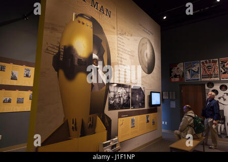 Richland, Washington: The Manhattan Project and Hanford Engineering Works exhibit at the Reach Museum. Also known as the Hanford Reach Interpretive Ce Stock Photo