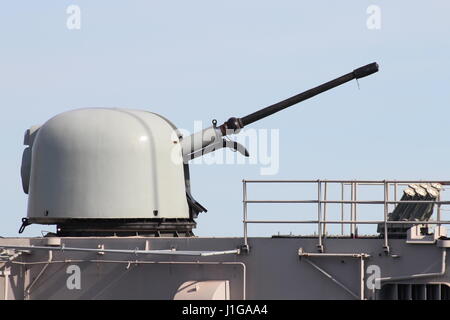 An OTO Melara (Otobreda) 76mm naval gun, the main weapon on FGS ...