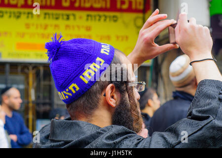 JERUSALEM, ISRAEL - MARCH 13, 2017: Ultra-orthodox Jewish men, in the Mea Shearim neighborhood, Jerusalem, Israel Stock Photo