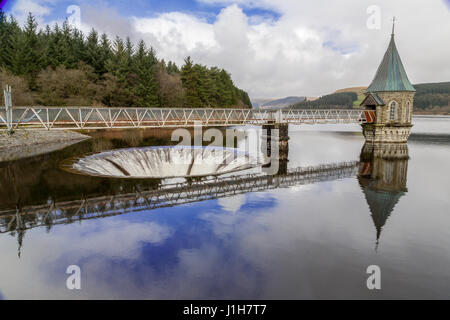 Pontsticill Reservoir showing the bell mouth spillway and valve tower,  Bannau Brycheiniog National Park , Wales,UK Stock Photo