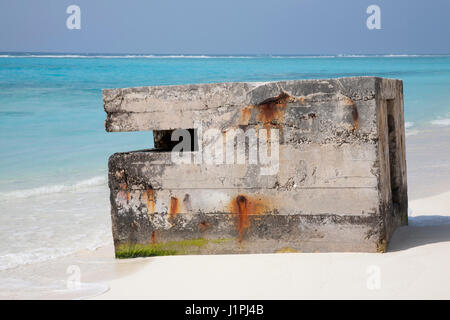 Pillbox used as a military lookout during World War II on the beach of Midway Atoll in the Battle of Midway National Memorial Stock Photo