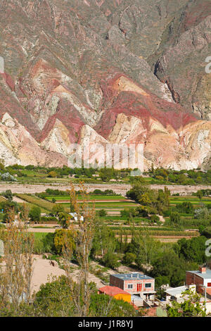 Colorful rock layers, Painter's Palette, Paleta del Pintor, Maimará, Humahuaca ravine, Jujuy Province, Argentina Stock Photo