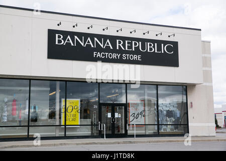 banana republic factory store alamy mississauga retail outside sign logo similar