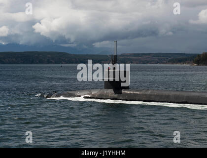 The U.S. Navy Ohio-class ballistic-missile submarine USS Pennsylvania transits the Puget Sound Hood Canal March 25, 2017 in Washington.   (photo by Amanda R. Gray/US Navy  via Planetpix) Stock Photo