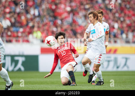 Saitama, Japan. 22nd Apr, 2017. Yosuke Kashiwagi (Reds), April 22, 2017 - Football/Soccer : 2017 J1 League match between Urawa Red Diamonds 3-2 Consadole Sapporo at Saitama Stadium 2002 in Saitama, Japan. Credit: AFLO SPORT/Alamy Live News Stock Photo