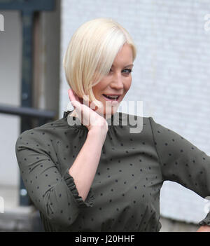 Denise van Outen displays her new hair cut outside ITV Studios Featuring: Denise van Outen Where: London, United Kingdom When: 23 Mar 2017 Stock Photo