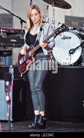 New York, NY, USA. 19th April, 2017. Sheryl Crow Performs on NBC's 'Today' Show at Rockefeller Plaza.