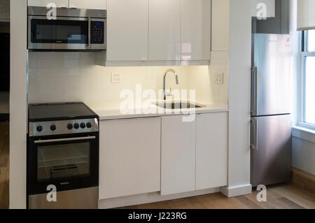 A newly renovated two-bedroom apartment for rent in Lower Manhattan Stock Photo