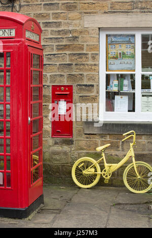 British Telephone Box Stock Photo