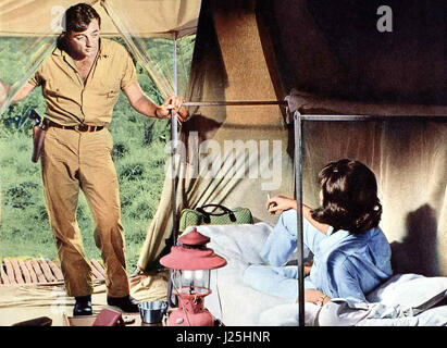 Bring sie lebend heim aka. Rampage, USA 1963 Regie: Phil Karlson Darsteller: Robert Mitchum, Elsa Martinelli, Jack Hawkins Stock Photo