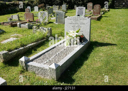 Harold Wilson Grave Stock Photo - Alamy