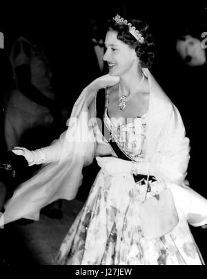 Feb. 21, 1955 - Princess Margaret Attends Reception In Antigua Wears Ear-Of-Corn Brooch. Photo shows Princess Margaret made a charming study when she attended a reception in Antigua - during her Gartbbean tour. On her dress can be seen her favourite brooch - in the form of an ear-of-corn design. (Credit Image: © Keystone Press Agency/Keystone USA via ZUMAPRESS.com) Stock Photo