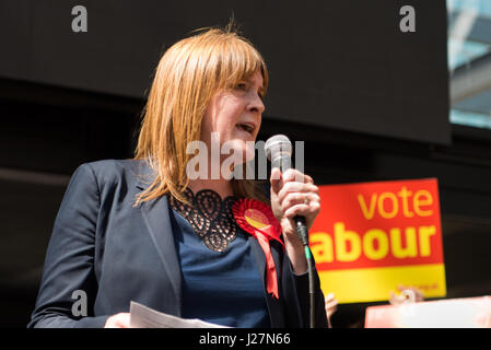 London, UK. 16th May, 2017. Croydon Central Labour candidate, Sarah Jones, introduces London Mayor Sadiq Khan to activists at Croydon Boxpark. Khan visited Croydon Boxpark and Croydon College to support the campaign in the marginal seat, which the Conservatives hold with a majority of 165. Credit: Jacob Sacks-Jones/Alamy Live News. Stock Photo