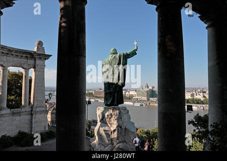 The Gellért Monument on Gellért Hill overlooking the River Danube, Budapest, Hungary Stock Photo