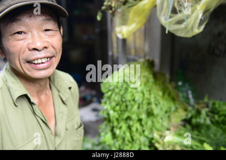 The colorful markets in the old city of Hanoi, Vietnam. Stock Photo