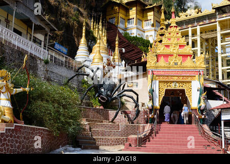 Myanmar (Burma), Shan, Pindaya, The magnificent cave of Pindaya houses over 8000 Buddha figures on several floors Stock Photo