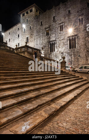 Staircase to Girona Cathedral from 1607 at night in city of Girona, Catalonia, Spain Stock Photo
