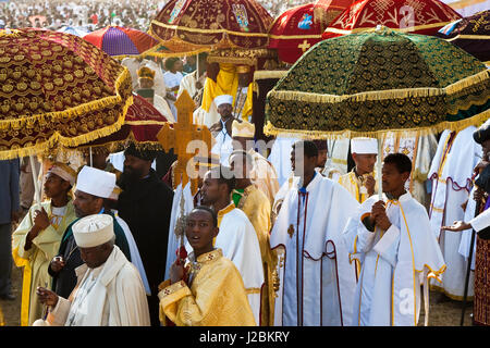 Priests carrying Ark of the Covenant replica's, procession of Timket