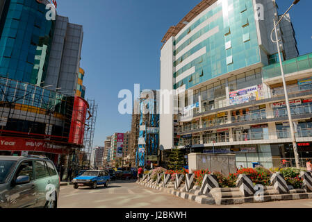 Street scene. Adis Ababa. Ethiopia Stock Photo: 139169336 - Alamy