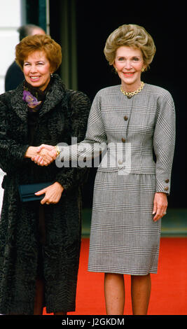 Raisa Gorbachev and First Lady Nancy Reagan wave to media at the Reagan ...