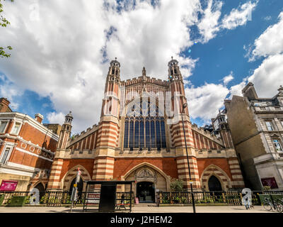 Holy Trinity Sloane Street (The Church of the Holy and Undivided Trinity with Saint Jude, Upper Chelsea, AKA Holy Trinity, Sloane Square, London, UK. Stock Photo