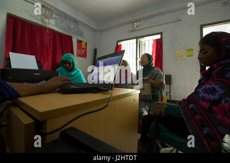 Ponabalia Union Information and Service Centre (UISC) equipped with computer, laptop, printer, multimedia projector, digital camera, webcam and solar  Stock Photo