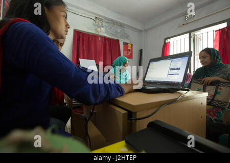 Ponabalia Union Information and Service Centre (UISC) equipped with computer, laptop, printer, multimedia projector, digital camera, webcam and solar  Stock Photo