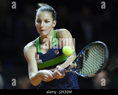 Stuttgart, Germany. 28th Apr, 2017. Karolina Pliskova from the Czech Republic in action during the women's single tennis match between Pliskova and Siegemund at the Tennis WTA Tour in Stuttgart, Germany, 28 April 2017. Photo: Bernd Weissbrod/dpa/Alamy Live News Stock Photo