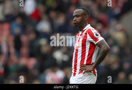 Stoke City's Saido Berahino shows his frustration during the Premier League match at the bet365 Stadium, Stoke. PRESS ASSOCIATION Photo. Picture date: Saturday April 29, 2017. See PA story SOCCER Stoke. Photo credit should read: Martin Rickett/PA Wire. RESTRICTIONS: EDITORIAL USE ONLY No use with unauthorised audio, video, data, fixture lists, club/league logos or 'live' services. Online in-match use limited to 75 images, no video emulation. No use in betting, games or single club/league/player publications. Stock Photo