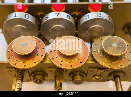 Germany, Nordrhein-Westfalen, Bonn, Arithmeum, museum of technology, science and art, replica of stepped down Leibnitz principal adding machine mechanism Stock Photo