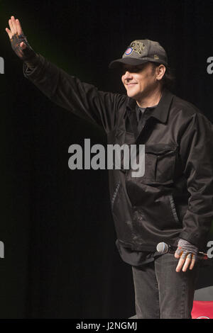 Calgary, ALBERTA, Canada. 6th July, 2015. Actor John Cusack attends a spotlight panel at the Calgary Comic and Entertainment Expo to discuss his career. Credit: Baden Roth/ZUMA Wire/Alamy Live News Stock Photo