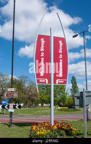 'Welcome to Slough' sign on Bath Road (A4), Slough, Berkshire, England, United Kingdom Stock Photo